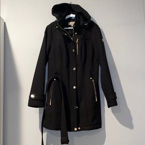 🖤 Michael Kors belted trench raincoat
